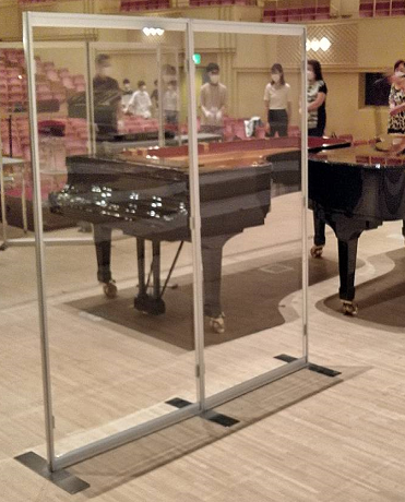 アクリルパーテーションレンタル
